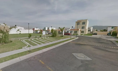 VENTA DE CASA EN VILLA FONTANA TLAQUEPAQUE