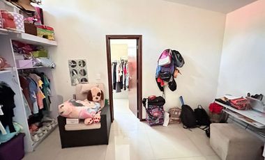 CASA EN VENTA EN LAS CAÑADAS