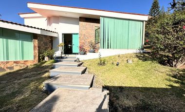 CASA EN VENTA EN LAS CAÑADAS