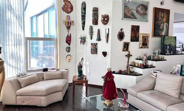 CASA EN VENTA EN LAS CAÑADAS