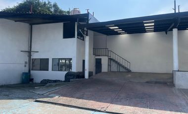LOCAL COMERCIAL CON USO DE SUELO COMERCIAL E INDUSTRIAL EN RENTA