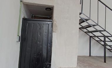LOCAL COMERCIAL CON USO DE SUELO COMERCIAL E INDUSTRIAL EN RENTA