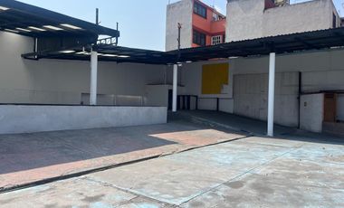 LOCAL COMERCIAL CON USO DE SUELO COMERCIAL E INDUSTRIAL EN RENTA
