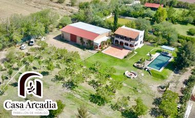 ¡Oportunidad Única! Encantadora Finca en Venta en la Ruta del Vino