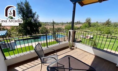 ¡Oportunidad Única! Encantadora Finca en Venta en la Ruta del Vino