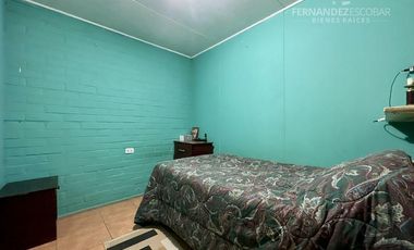 SAN ESTEBAN - VENDE CASA 3D 1B 1E - AV. 26 DE DICIEMBRE