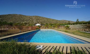 SAN ESTEBAN - VENDE CASA 4D 3B CON PISCINA