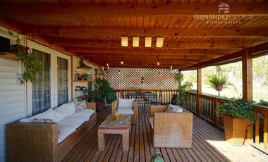 SAN ESTEBAN - VENDE CASA 4D 3B CON PISCINA