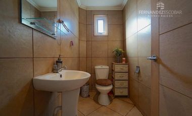 SAN ESTEBAN - VENDE CASA 4D 3B CON PISCINA