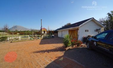 SAN ESTEBAN - VENDE CASA 4D 3B CON PISCINA