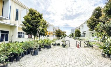 Dijual Villa Komplek Graha Metropolitan Cluster Sophie Suites (Blkg Villa View Taman Golf)