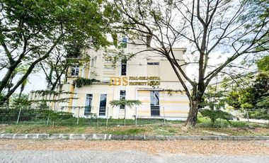 Dijual Villa Komplek Graha Metropolitan Cluster Sophie Suites (Blkg Villa View Taman Golf)