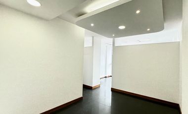 ARRIENDO ESPECTACULAR OFICINA 35 M2 LA COLINA