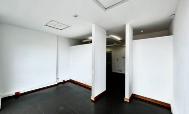 ARRIENDO ESPECTACULAR OFICINA 35 M2 LA COLINA