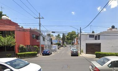 Casa de 3 recámaras, 235 metros de construcción, 153 metros de terreno
