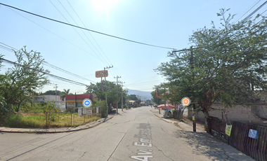 Casa en Remante Bancario.  **Fantástica oportunidad que no puede dejar pasar**