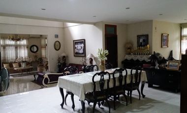 Rumah Dalam Komplek View Golf Pondok Indah , 350 Meter Ke Jalan Haji Nawi Raya
