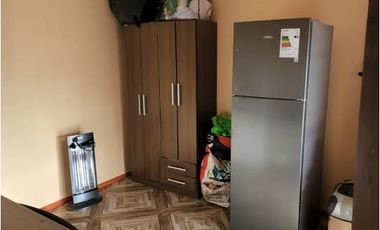 se vende casa en los niches,