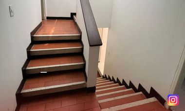 SE VENDE ESPECTACULAR CASA 2 P B/ GAITANA NEI (HUI-COL)