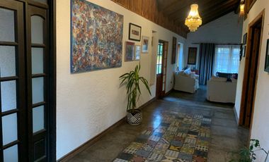 Se Vende Parcela con casa colonial  en Sector Vaticano, Requínoa, Región de O’Higgins.