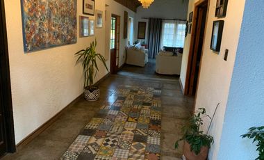 Se Vende Parcela con casa colonial  en Sector Vaticano, Requínoa, Región de O’Higgins.