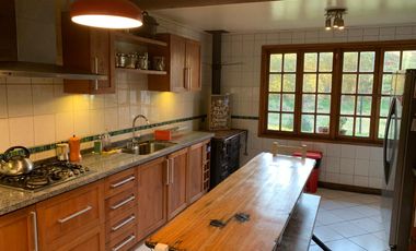 Se Vende Parcela con casa colonial  en Sector Vaticano, Requínoa, Región de O’Higgins.