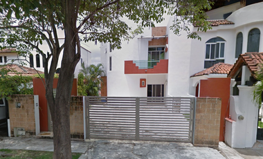¡¡GRAN OPORTUNIDAD,HERMOSA CASA!!