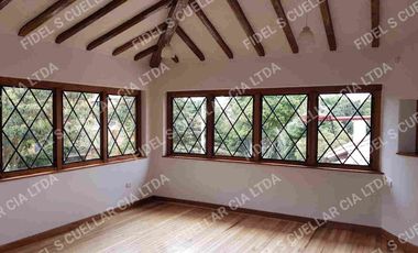 Arriendo Casa Residencial Santa Ana Oriental - Bogotá D.C
