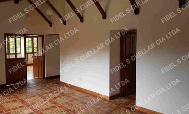 Arriendo Casa Residencial Santa Ana Oriental - Bogotá D.C