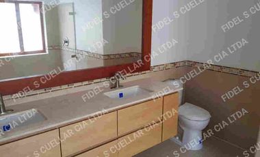 Arriendo Casa Residencial Santa Ana Oriental - Bogotá D.C