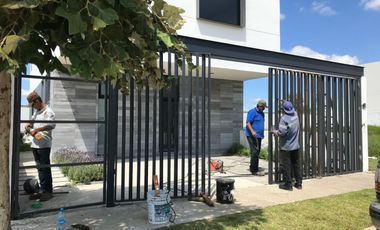 Casa en Venta Bosques Vallarta.		$6,300,000