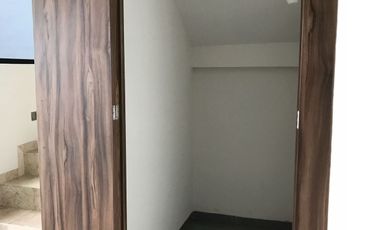 Casa en Venta Bosques Vallarta.		$6,300,000