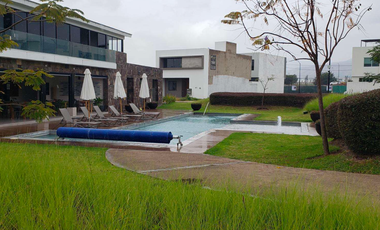CASA EN VENTA PUNTO SUR ESTE