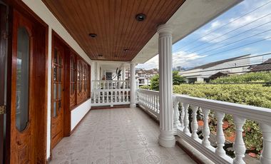 Espectacular casa en el barrio Villa María