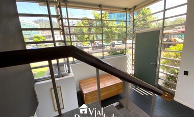 Oficina Los Conquistadores Providencia