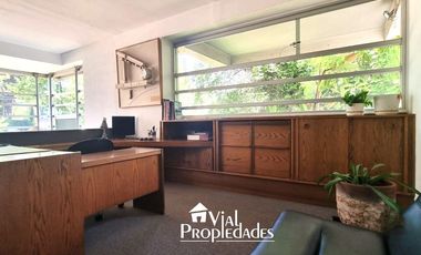 Oficina Los Conquistadores Providencia