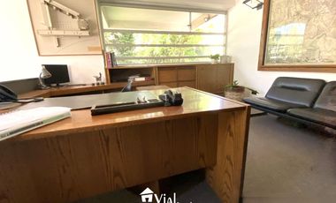 Oficina Los Conquistadores Providencia