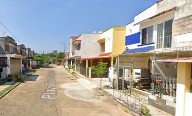 VENTA DE CASA EN EL FRACCIONAMIENTO LAS OLAS EN COSOALEACAQUE, VERACRUZ