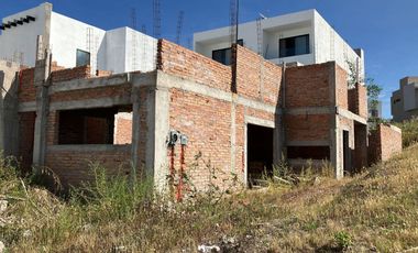 Casa en VENTA Real del Bosque - Querétaro - En obra negra