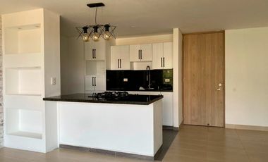 46734 Apartamento en Arriendo Loma del Esmeraldal