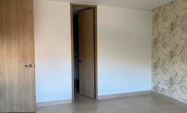 46734 Apartamento en Arriendo Loma del Esmeraldal