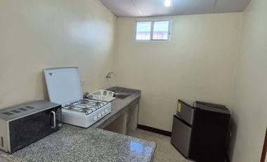 Suite Amoblada en Alquiler en Urdesa Norte,  1 Habitación, 1 Baño, Incluye Servicios, Norte de Guayaquil.