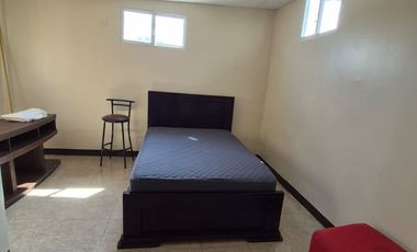 Suite Amoblada en Alquiler en Urdesa Norte,  1 Habitación, 1 Baño, Incluye Servicios, Norte de Guayaquil.