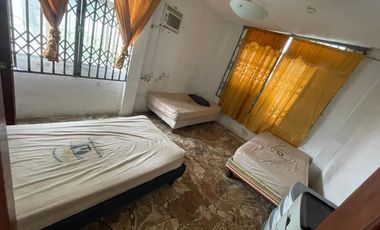 CASA EN ALQUILER AMPLIA IDEAL PARA EMPRESAS