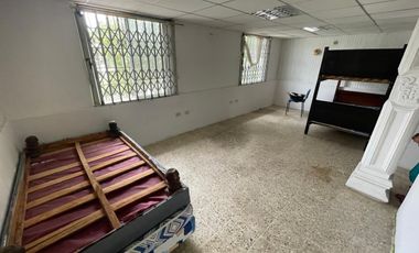CASA EN ALQUILER AMPLIA IDEAL PARA EMPRESAS