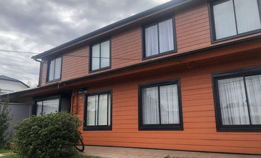 Vendo Gran casa ideal para hospedaje o habitacional