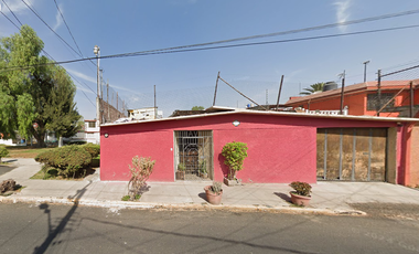 Casa en Remante Bancario.  **Fantástica oportunidad que no puede dejar pasar**