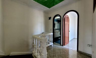 ARRIENDO CASA EN MONTECARLO