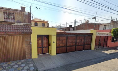 VENTA DE CASA EN GUADALAJARA