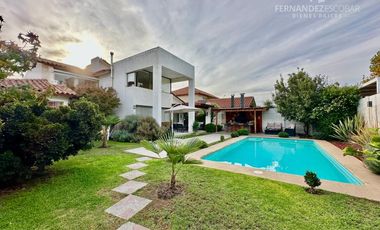 SAN FELIPE - VENDE CASA 4D 4B 3E PISCINA